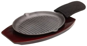 MR BAR B Q 06108X Fajita Platter, Wood Base and Handle Mitt