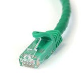StarTech.com Cat6 Ethernet Cable - 100 ft - Green - Patch Cable - Snagless Cat5 Cable - Long Network Cable - Ethernet Cord - Cat 6 Cable - 100ft
