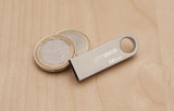 Kingston DataTraveler SE9 32GB USB 2.0 Flash Drive Metal Casing